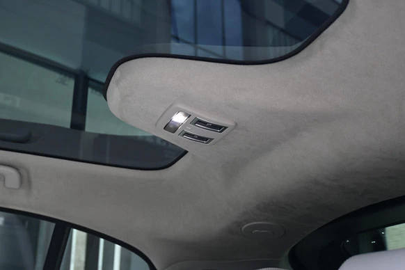 Jaguar I-PACE - Afbeelding 20 van 30