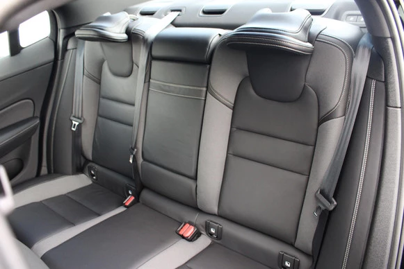 Volvo S60 - Afbeelding 14 van 30