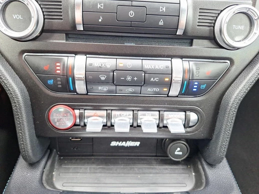 Ford Mustang - Afbeelding 27 van 30
