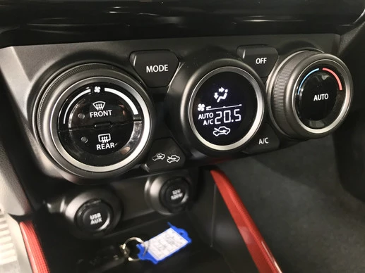 Suzuki Swift - Afbeelding 17 van 30