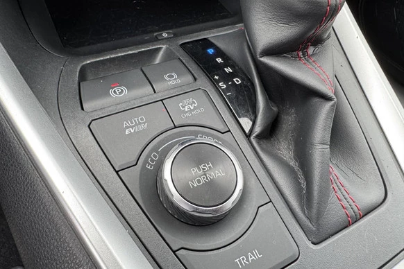 Toyota RAV4 - Afbeelding 22 van 29