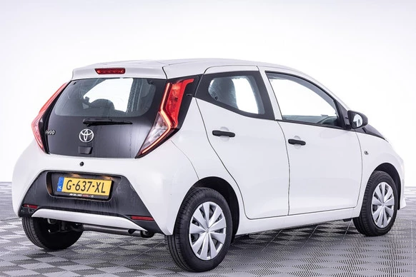 Toyota Aygo - Afbeelding 22 van 27