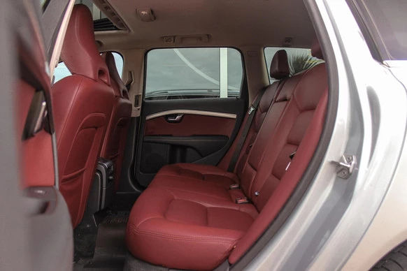 Volvo V70 - Afbeelding 18 van 30