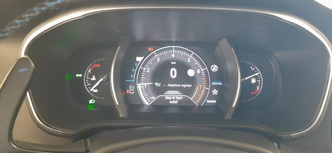 Renault Mégane - Afbeelding 14 van 24