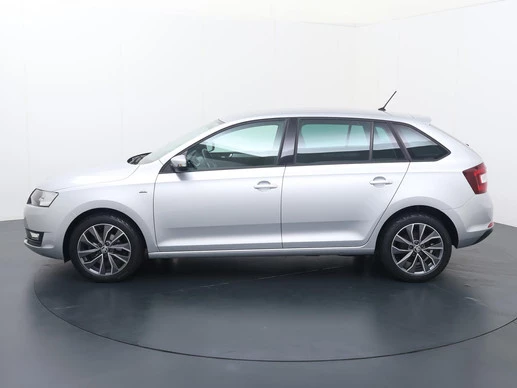 Škoda Rapid - Afbeelding 2 van 30