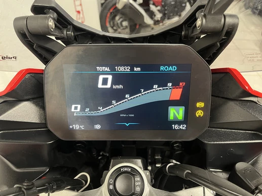 BMW F 900 XR - Afbeelding 2 van 22