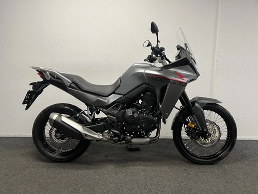 Honda XL 750 - Afbeelding 1 van 22