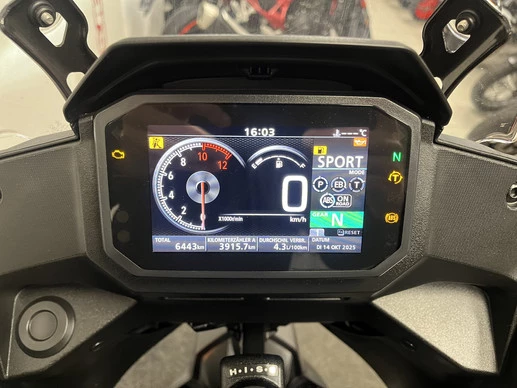 Honda XL 750 - Afbeelding 2 van 22