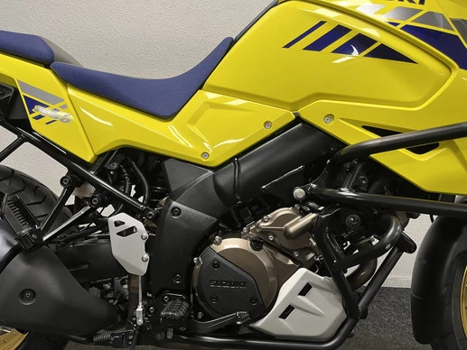 Suzuki  - Afbeelding 7 van 23