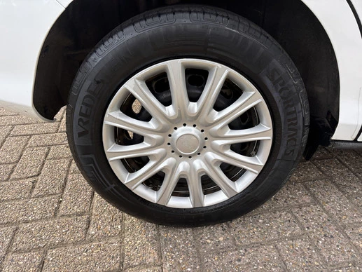 Ford B-MAX - Afbeelding 29 van 30