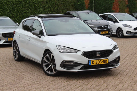 SEAT Leon - Afbeelding 1 van 30