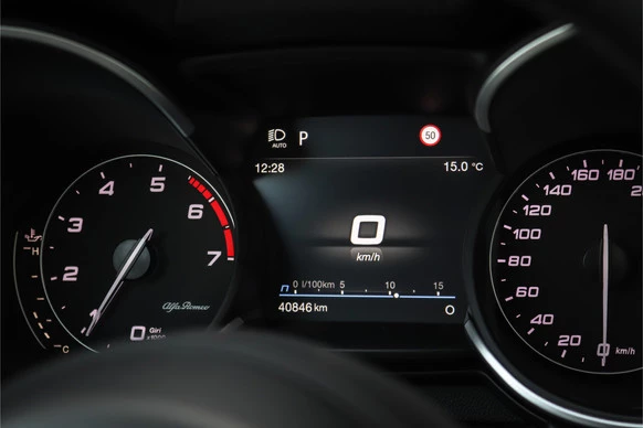 Alfa Romeo Stelvio - Afbeelding 8 van 24