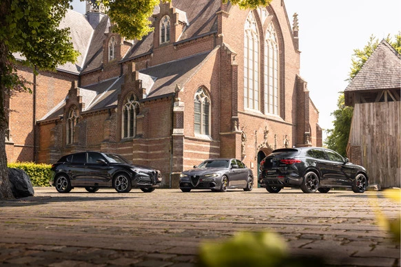 Alfa Romeo Stelvio - Afbeelding 24 van 24