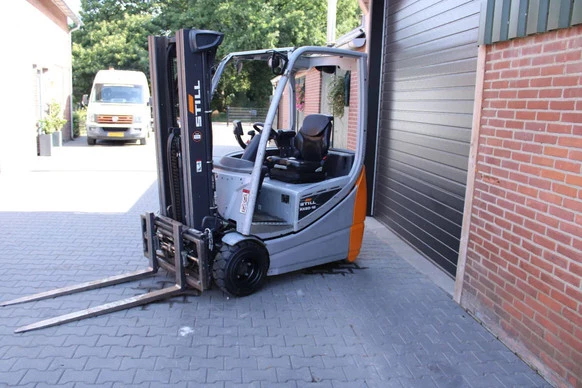Still  - Afbeelding 2 van 14