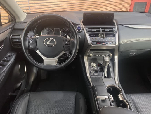 Lexus NX - Afbeelding 23 van 30