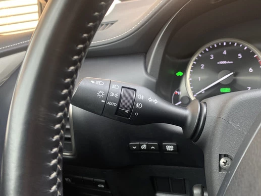 Lexus NX - Afbeelding 25 van 30