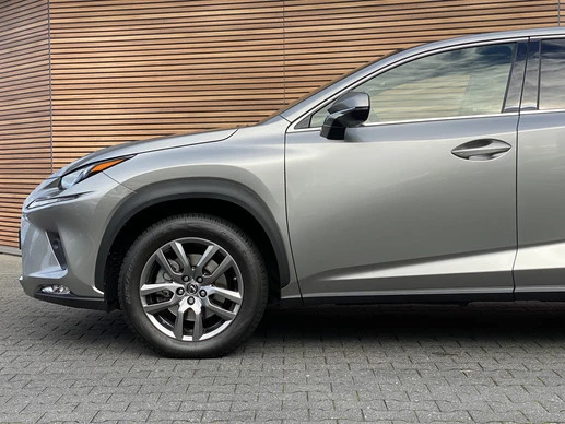Lexus NX - Afbeelding 13 van 30