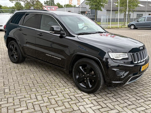 Jeep Grand Cherokee - Afbeelding 3 van 22