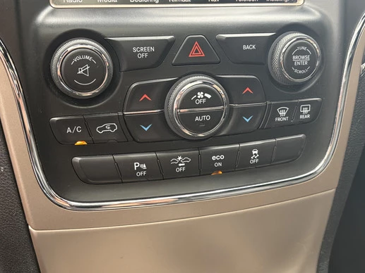 Jeep Grand Cherokee - Afbeelding 18 van 23