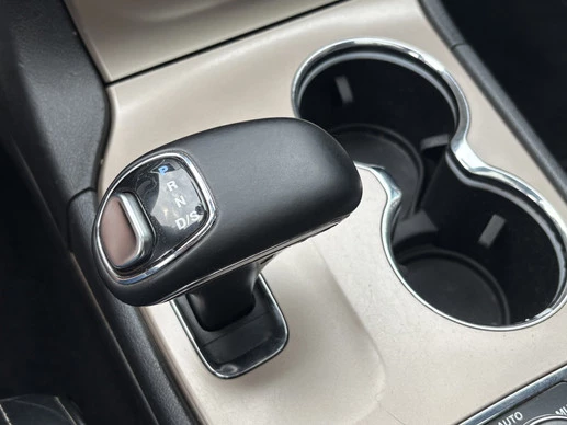 Jeep Grand Cherokee - Afbeelding 19 van 23