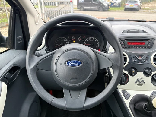 Ford Ka - Afbeelding 11 van 15