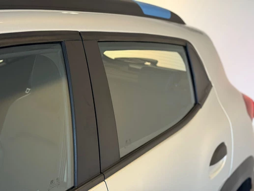 Dacia Spring - Afbeelding 9 van 30