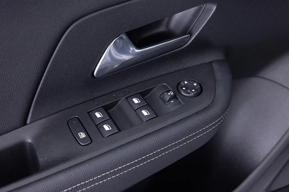 Opel Mokka-e - Afbeelding 8 van 30