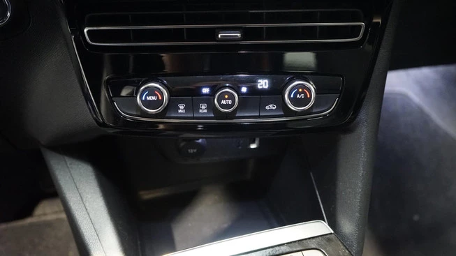 Opel Mokka - Afbeelding 28 van 30