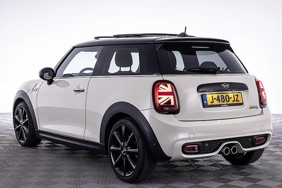 MINI Cooper S - Afbeelding 2 van 24