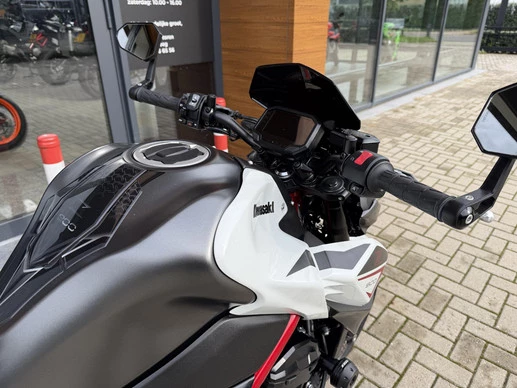 Kawasaki Z900 - Afbeelding 8 van 21