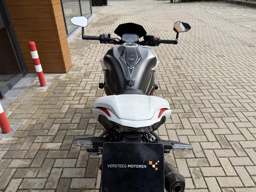 Kawasaki Z900 - Afbeelding 11 van 21