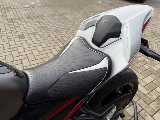 Kawasaki Z900 - Afbeelding 13 van 21