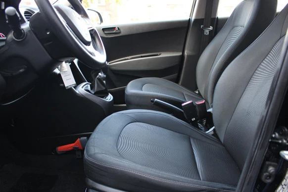 Hyundai i10 - Afbeelding 7 van 30