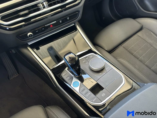 BMW i4 - Afbeelding 17 van 28