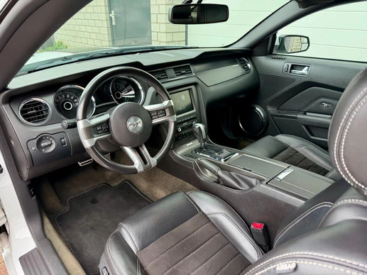 Ford Mustang - Afbeelding 6 van 30