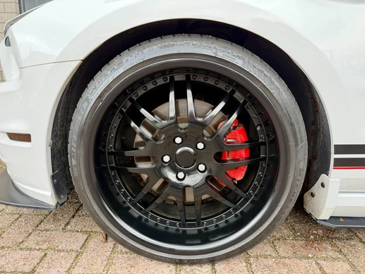 Ford Mustang - Afbeelding 28 van 30