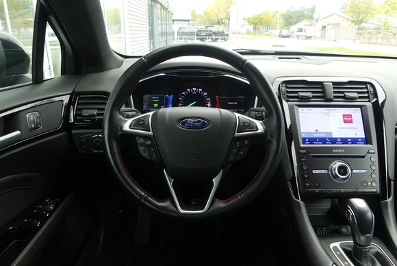 Ford Mondeo - Afbeelding 15 van 30