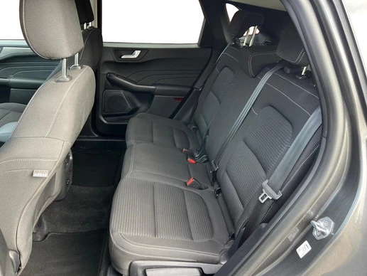 Ford Kuga - Afbeelding 15 van 30