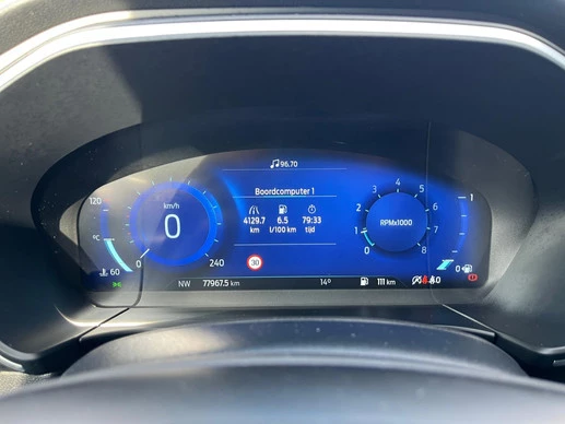 Ford Kuga - Afbeelding 21 van 30
