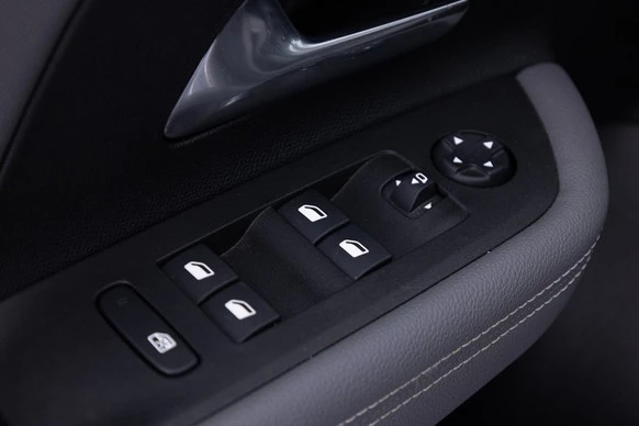 Opel Mokka-e - Afbeelding 8 van 30