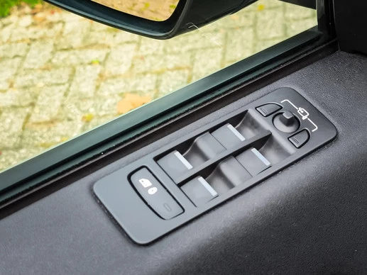 Land Rover Discovery Sport - Afbeelding 26 van 30