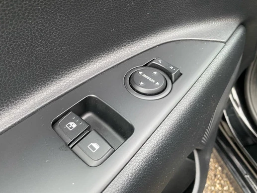 Kia Rio - Afbeelding 29 van 30