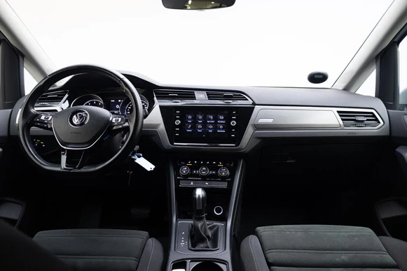 Volkswagen Touran - Afbeelding 4 van 30