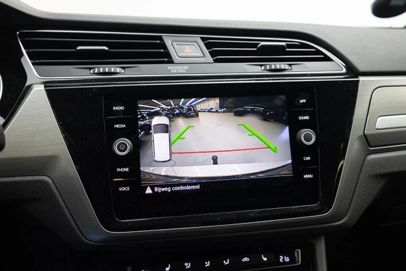 Volkswagen Touran - Afbeelding 14 van 30