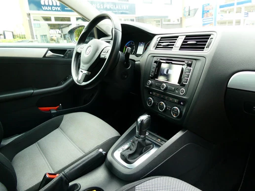 Volkswagen Jetta - Afbeelding 11 van 30