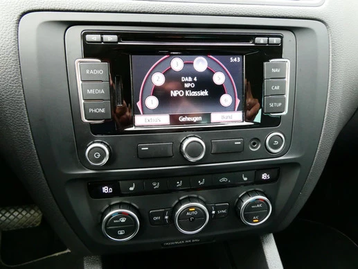 Volkswagen Jetta - Afbeelding 14 van 30