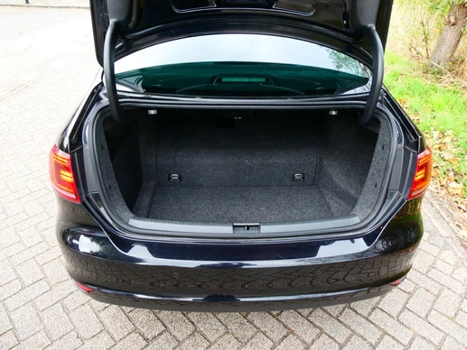 Volkswagen Jetta - Afbeelding 19 van 30