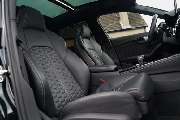 Audi RS4 - Afbeelding 6 van 30