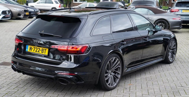 Audi RS4 - Afbeelding 18 van 30