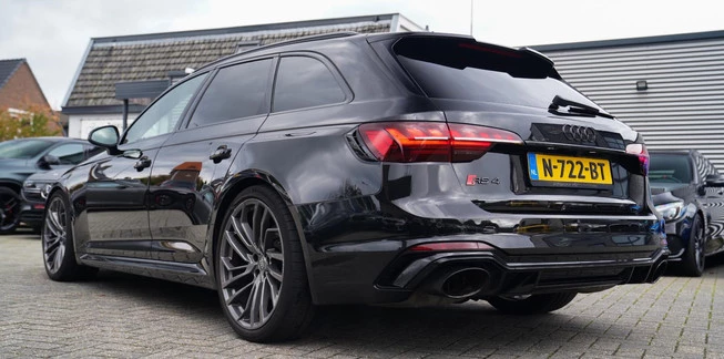 Audi RS4 - Afbeelding 25 van 30